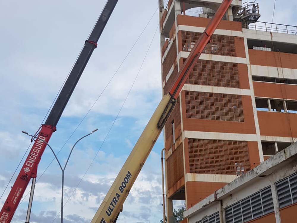 Demolição em Osasco da Terraplenagem Farias
